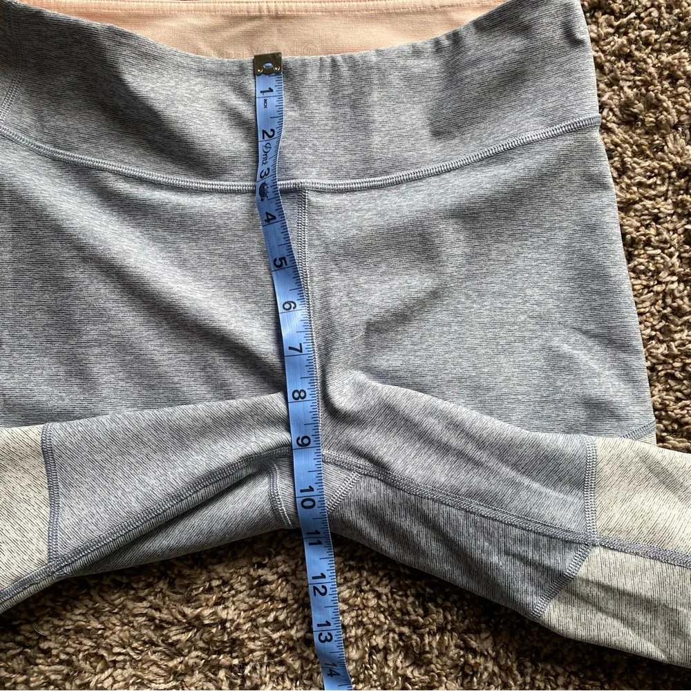 Outdoor Voices 7/8 Springs Athletic Leggings in Lake Dove Rose Quartz EUC Medium